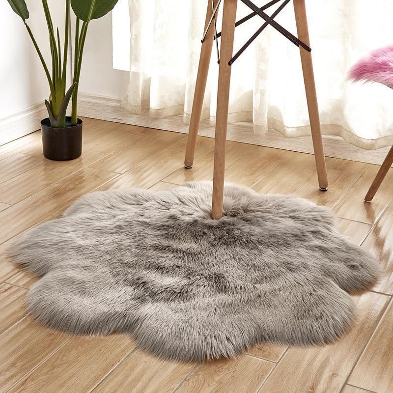 Lora - Flower Shape Faux Sheepskin Rug - Nordic Side - 04-22, feed-cl0-over-80-dollars