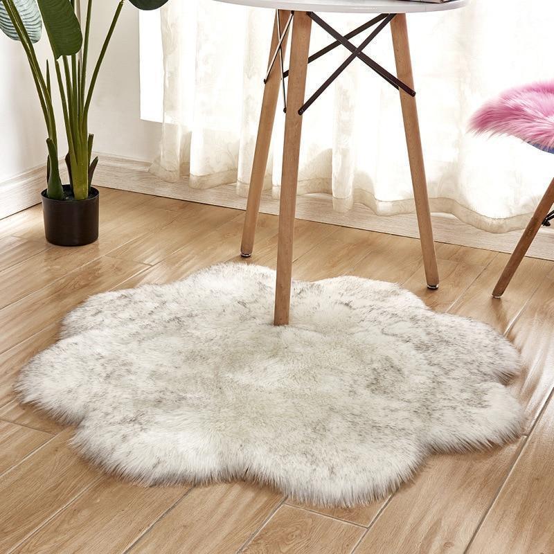 Lora - Flower Shape Faux Sheepskin Rug - Nordic Side - 04-22, feed-cl0-over-80-dollars