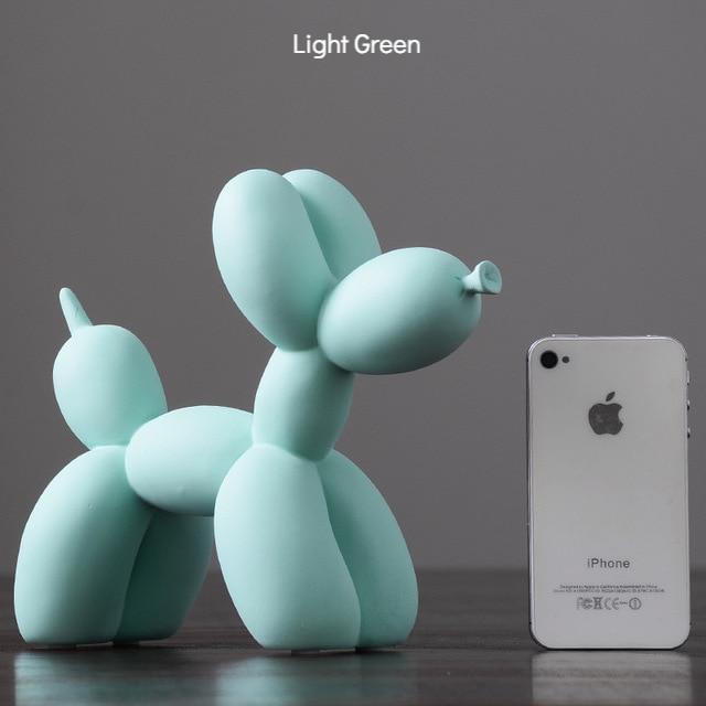 Balloon Dog Figure - Nordic Side - 