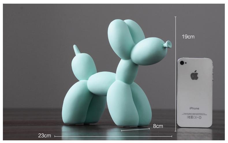 Balloon Dog Figure - Nordic Side - 