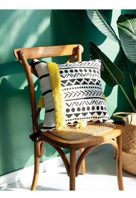 Morocan Geometry Embroidery Cushion - Nordic Side - 