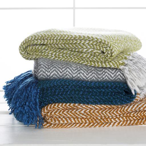 Chevron Throw - Nordic Side - 