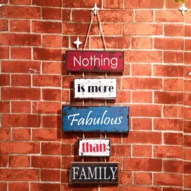 Iyabo - Wall Adornment Wooden Hanging Sayings - Nordic Side - 