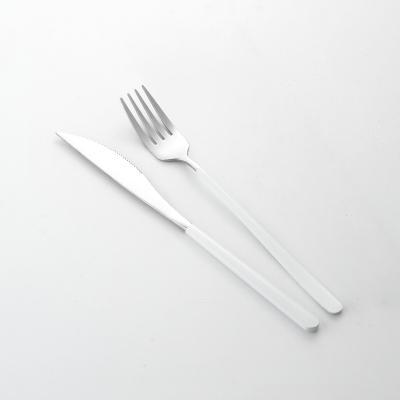 Avera - Dinner Cutlery Set - Nordic Side - 