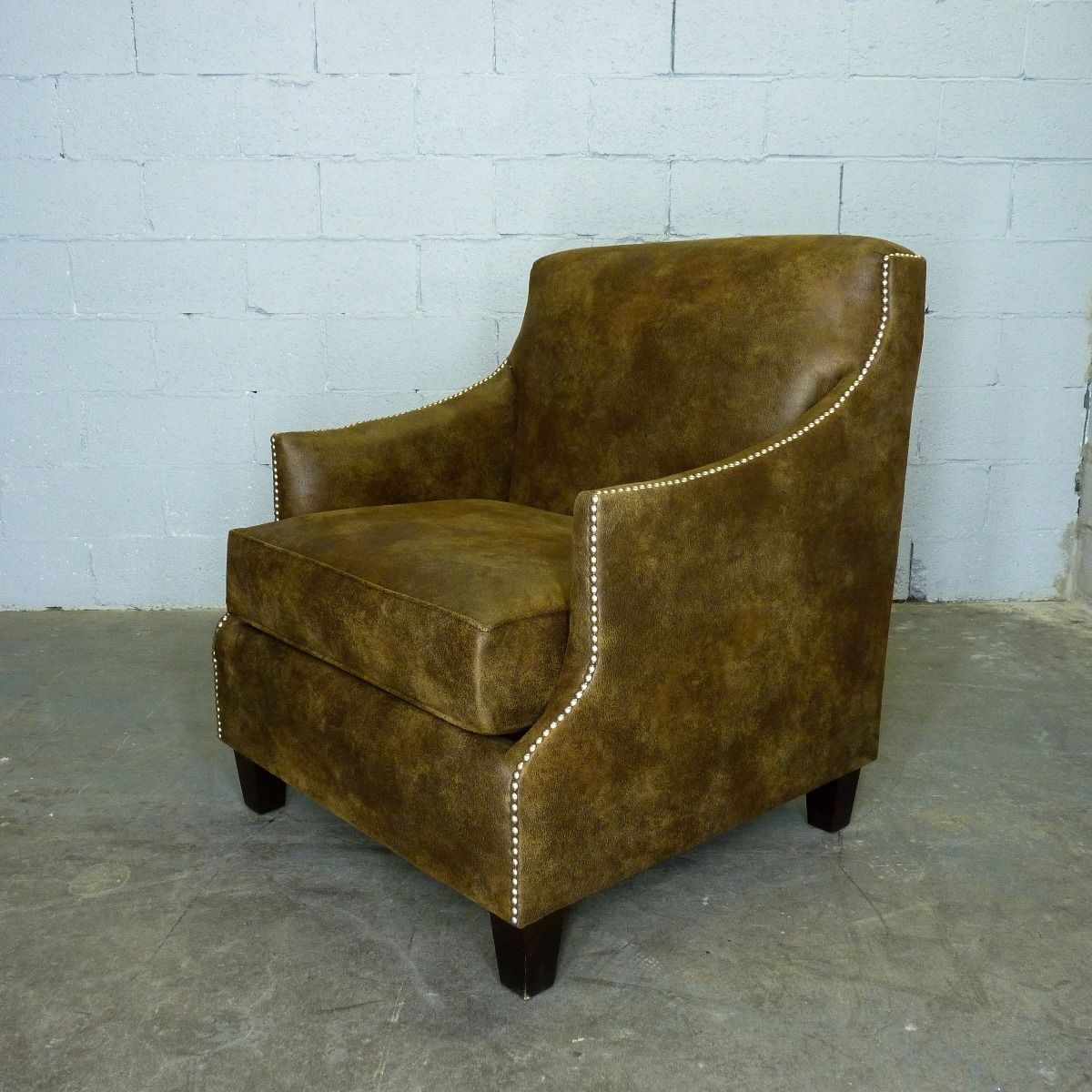 Vintage Industrial Leather Arm Chair - Nordic Side - 10-18, feed-cl0-over-80-dollars, furniture-pipeline, furniture-tag, US