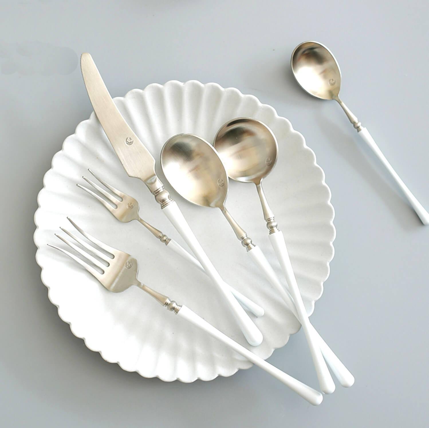 1 Pc Silver & White Cutlery - Nordic Side - 