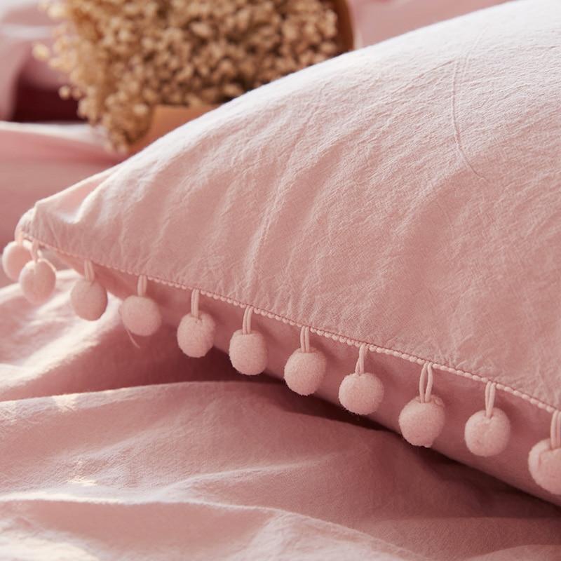 Pom Pom Bedding Pillow Case - Nordic Side - not-hanger