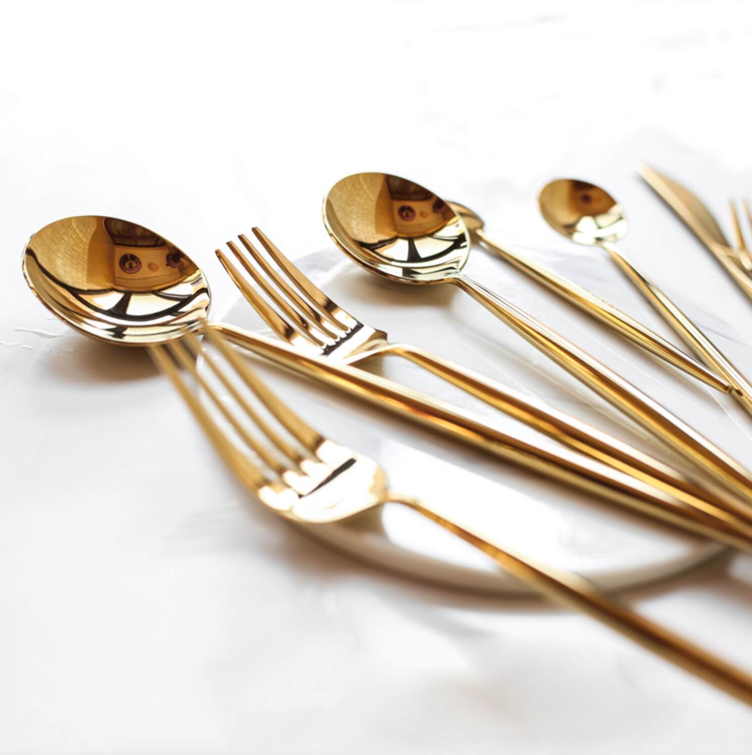 4 Pcs Mirror Surface Gold Cutlery Set - Nordic Side - 