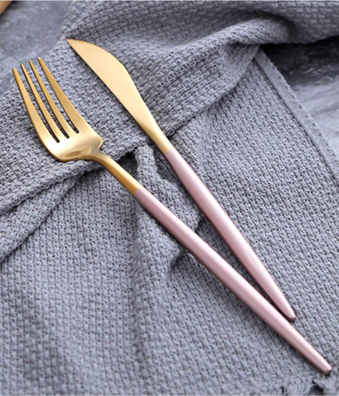4 Pcs Pink & Gold Cutlery Set - Nordic Side - 