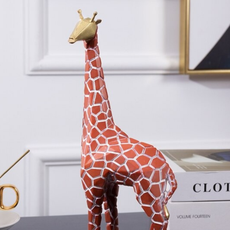 HomeQuill™ Handmade Geometric Giraffe Sculpture - Nordic Side - 