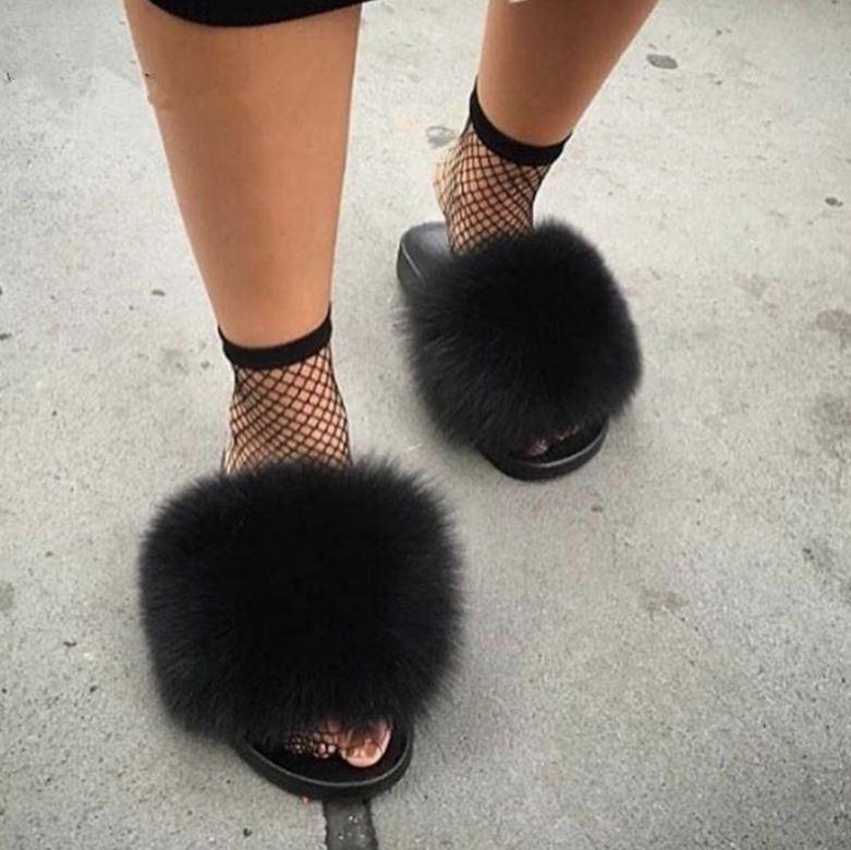 Fluffy Fur Slippers - Nordic Side - 