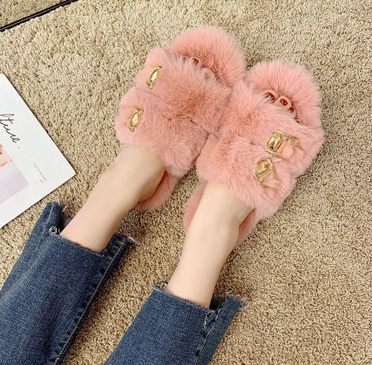 Classic Fluffy Slippers - Nordic Side - 