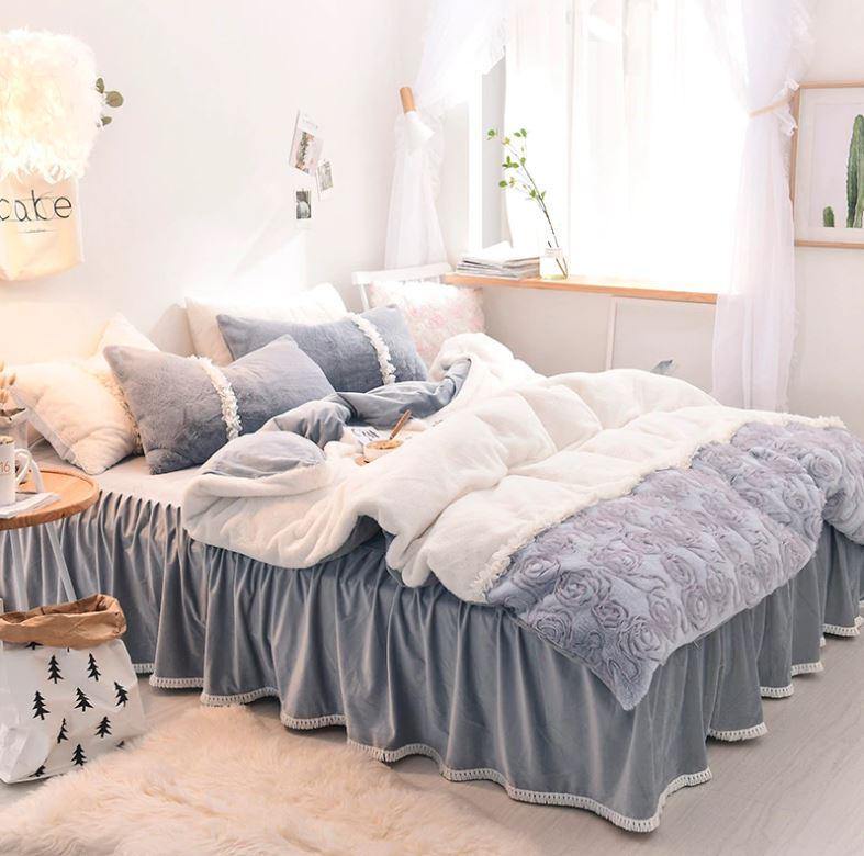 3D Rose Lace Velvet Soft Bedding Set - Nordic Side - 