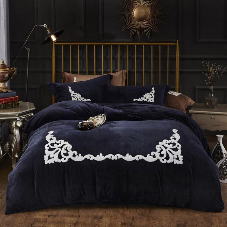 Velvet Embroidered Bedding Set - Nordic Side - 