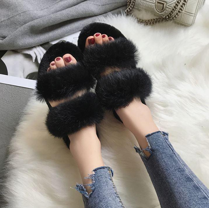 Fluffy Indoor Slippers - Nordic Side - 