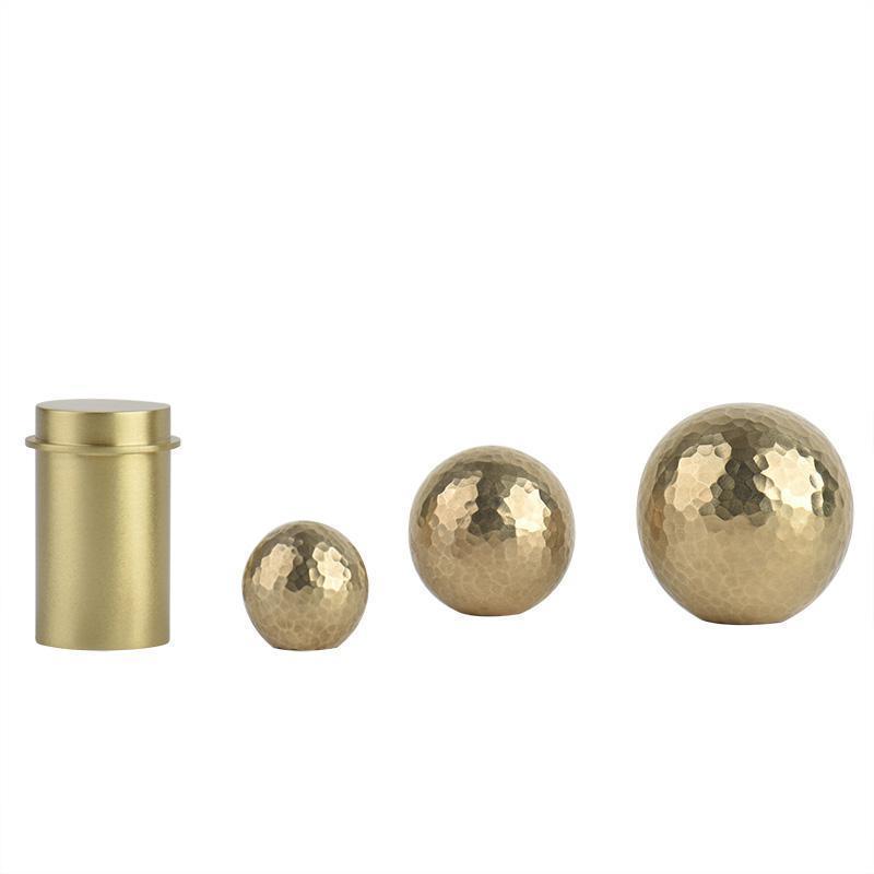 Oro Dimpled Gold Knob - Nordic Side - not-hanger