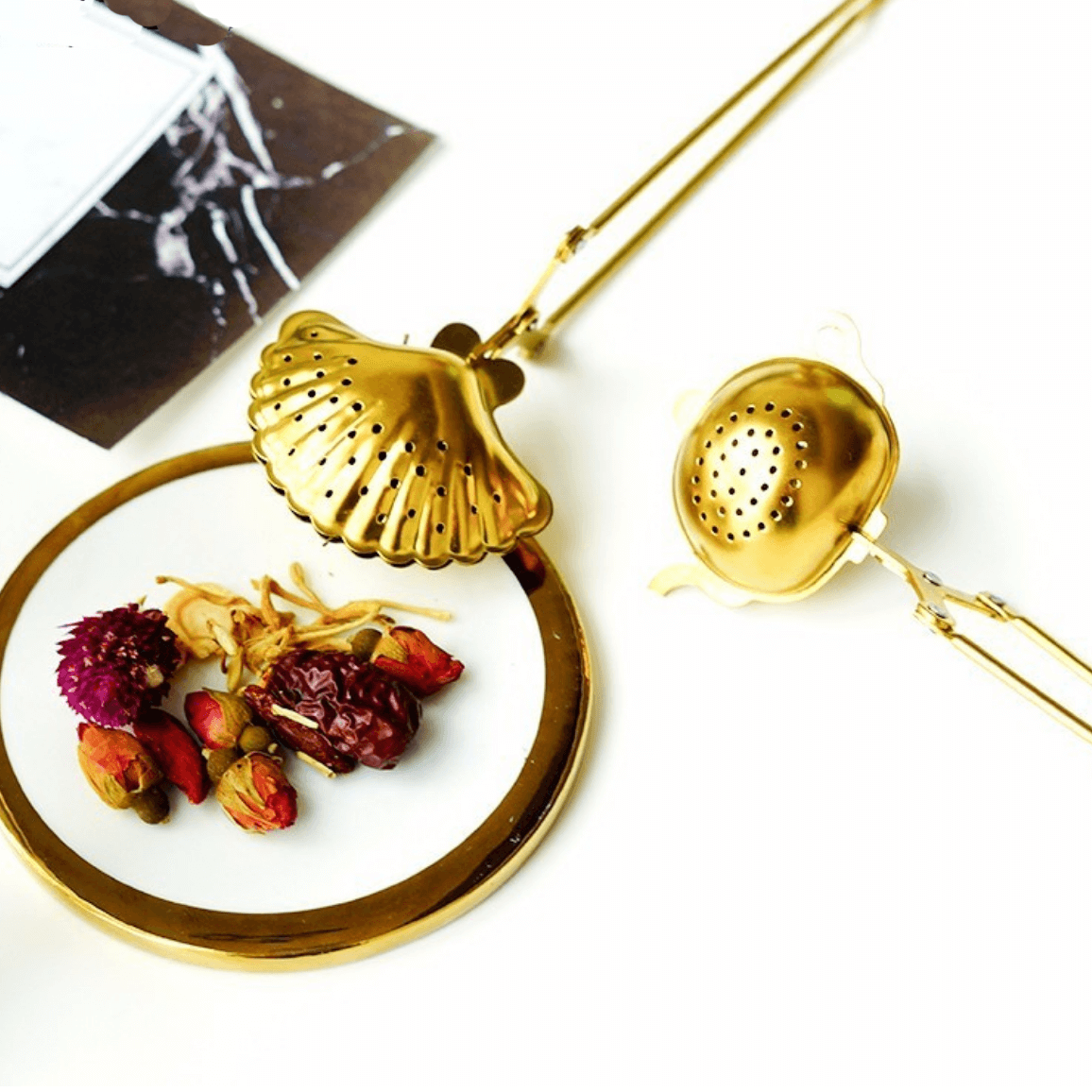 Gold Stainless Lovely Tea Infuser / Strainer - Nordic Side - 