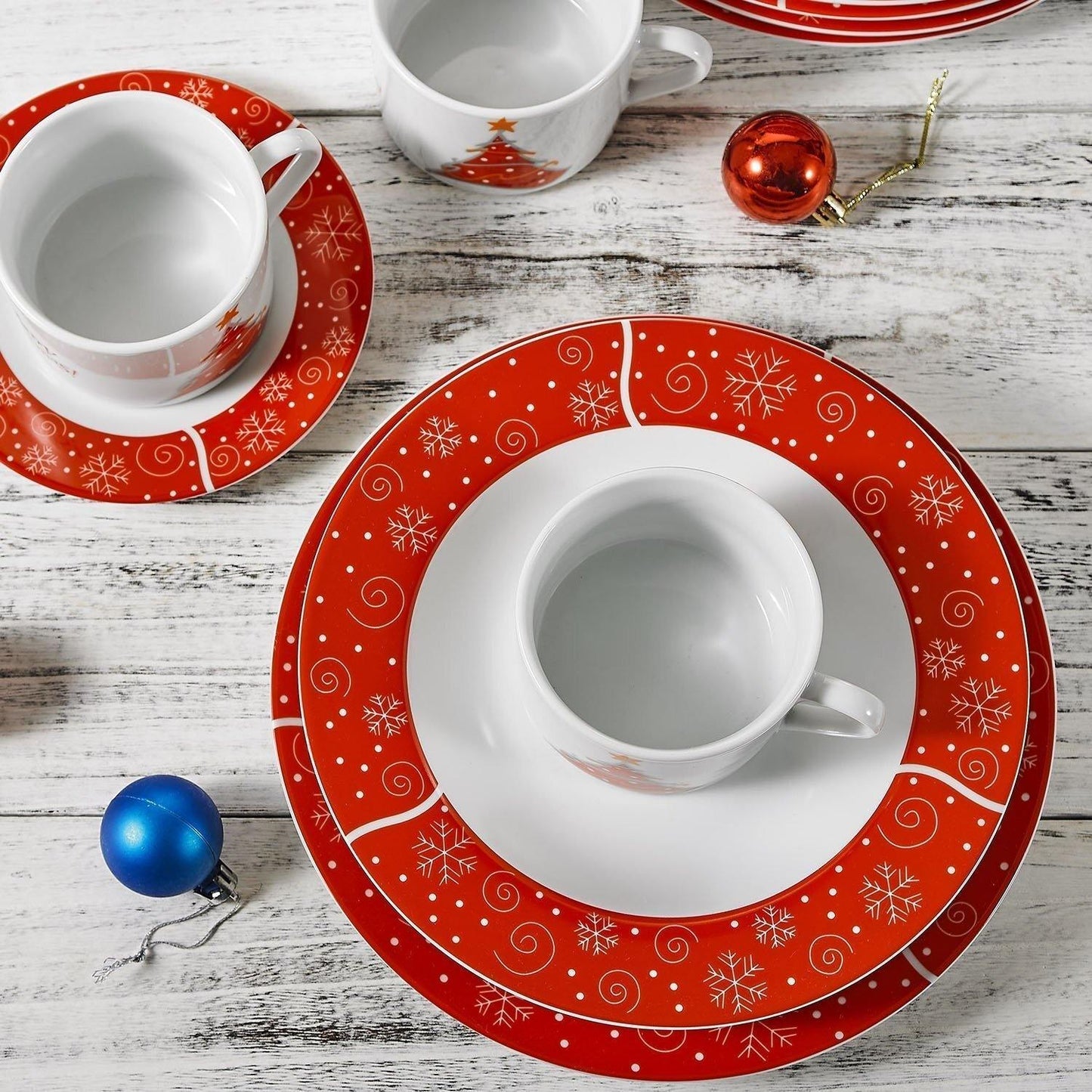 30-Piece Christmas Pattern Porcelain Dinnerware Set - Nordic Side - 30, Christmas, CupSaucerDessert, Dinnerware, Pattern, Piece, Plate, PlateDinner, PlateSoup, Porcelain, Set, Tableware, VEWE