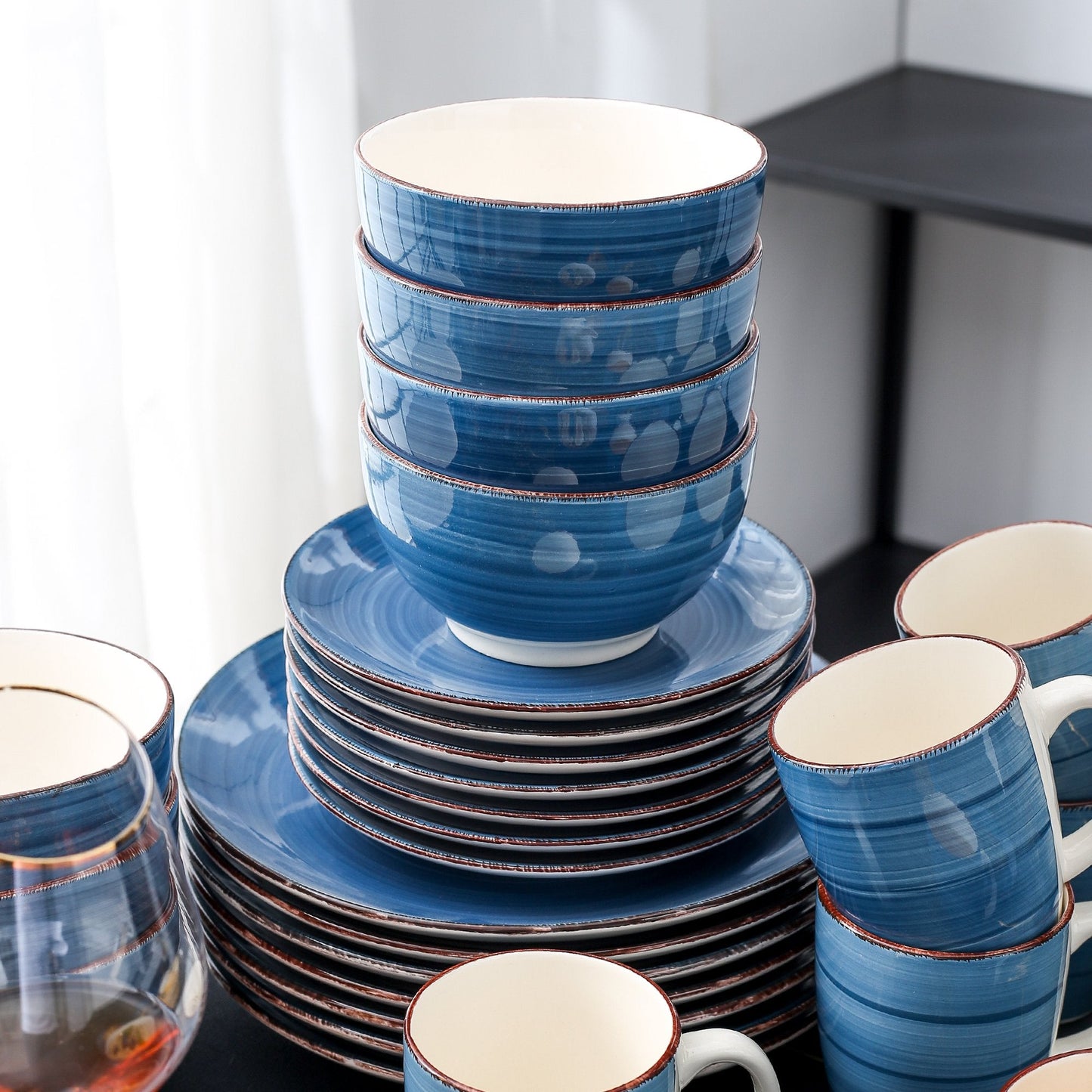 Bella 32-Pieces Porcelain Dinner Set - Nordic Side - 32, Bella, Ceramic, Dinner, Look, Pieces, Plate, PlateBowlMug, PlateDessert, Porcelain, Set, Vancasso, Vintage, with