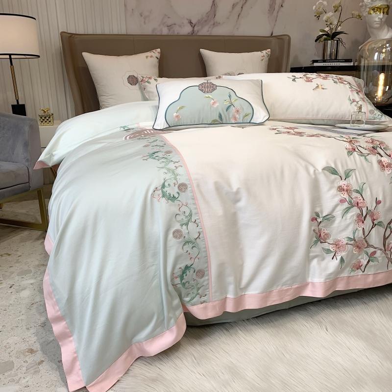 Luxury Plum Embroidery Duvet Cover Ultra Soft (Egyptian Cotton)