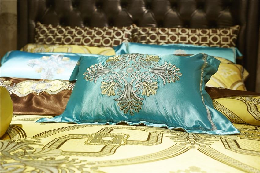 Golden Royal Bedding Set