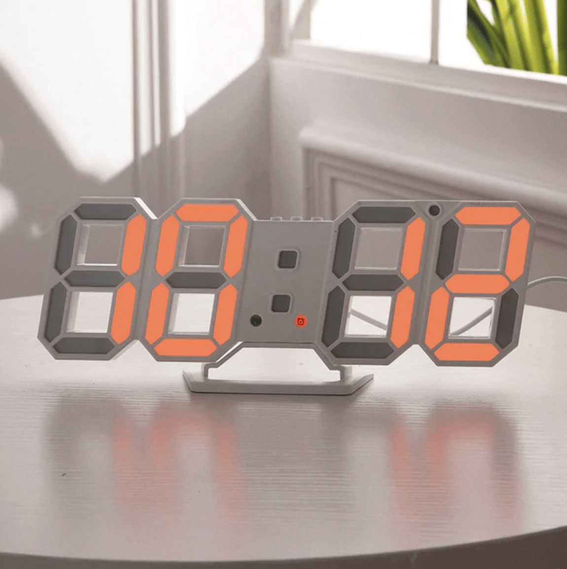Digitizer Desk Clock - Nordic Side - 