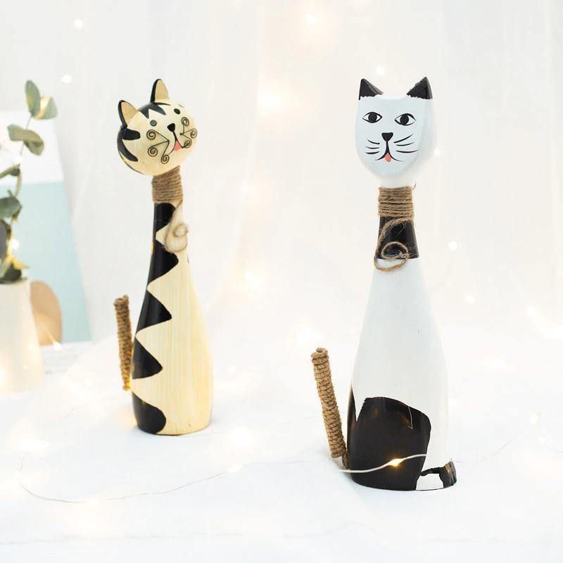 HomeQuill™ Couple Cat Wooden Figurine (Set of 2) - Nordic Side - 