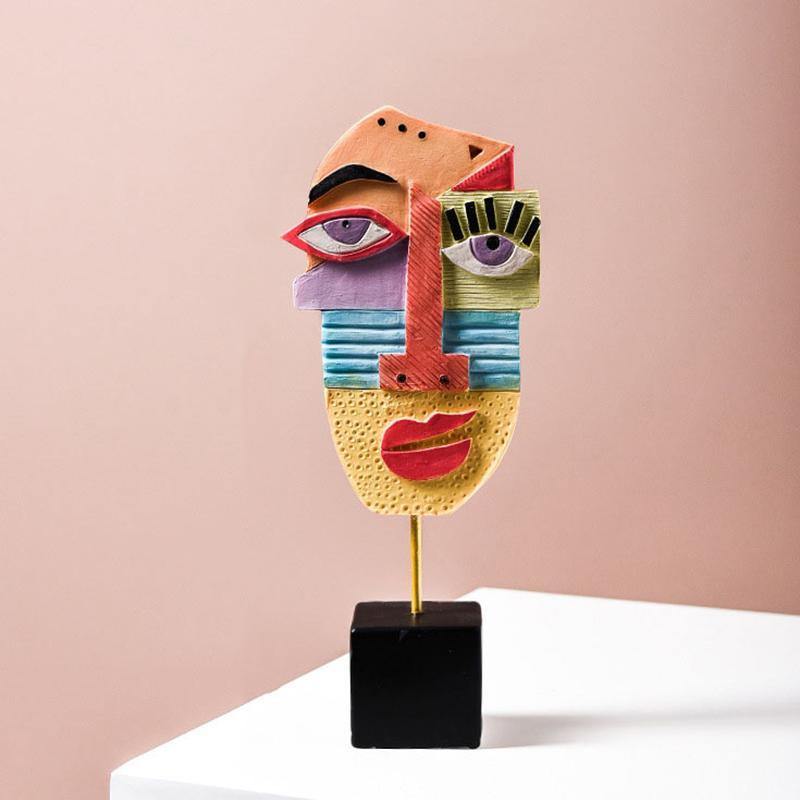 HomeQuill™ Abstract Face Tabletop Figurine - Nordic Side - 