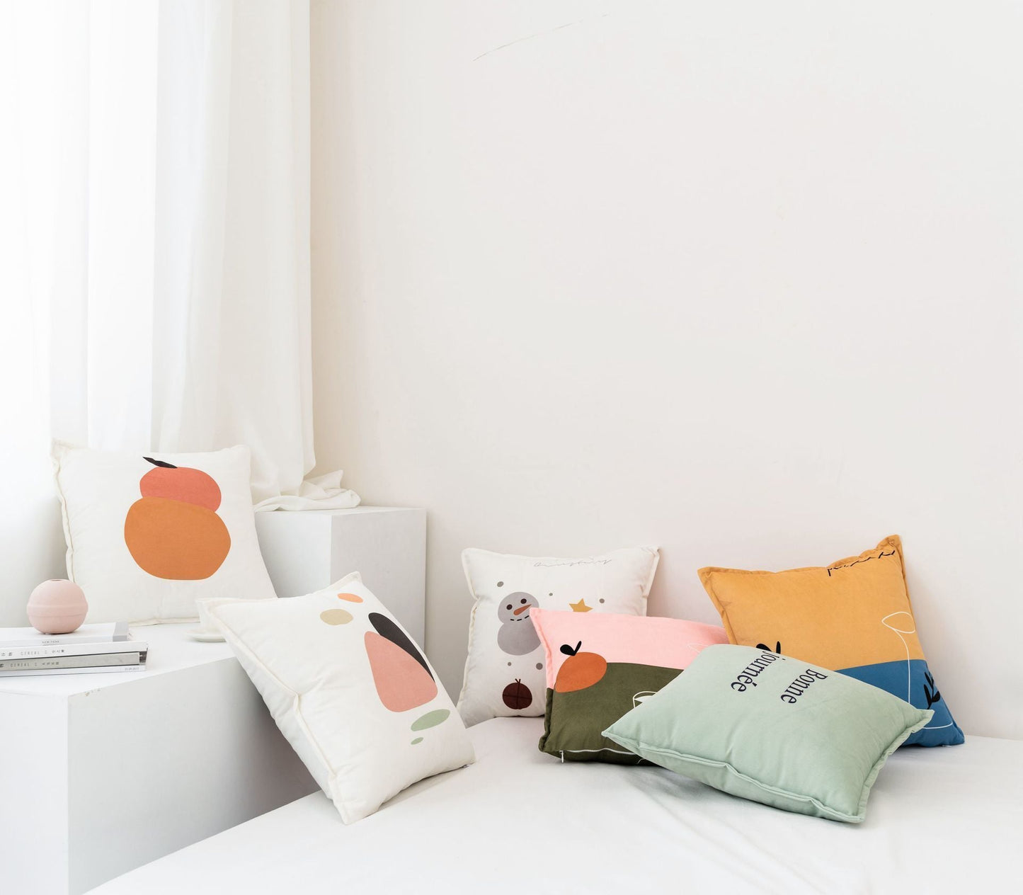 Minimal Illustration Cushion Cover - Nordic Side - 
