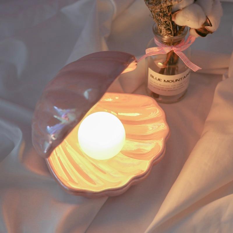 Sirenita - Pearl & Shell Desk Lamp - Nordic Side - 05-12, modern-lighting, modern-pieces