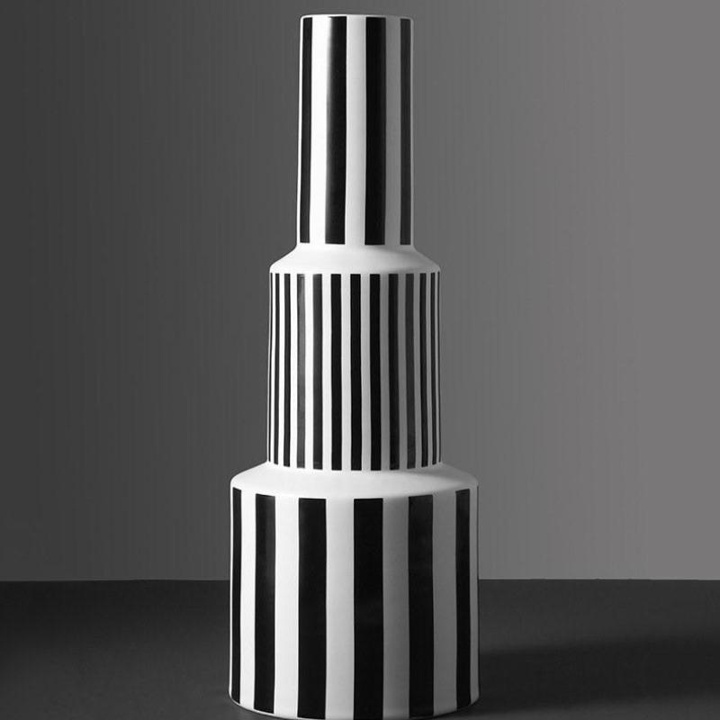 Chiguiri Striped Vase