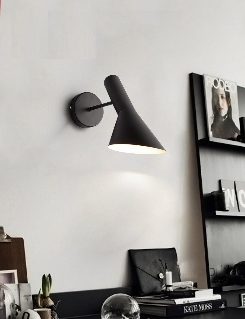 Simple Black Wall Lamp - Nordic Side - 