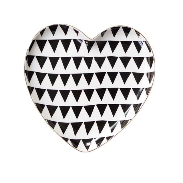Heart and Dot Plate - Nordic Side - 