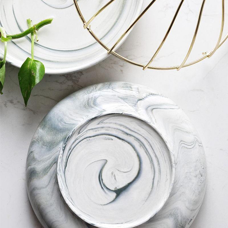 Iron Vase With Marble Plate - Nordic Side - 