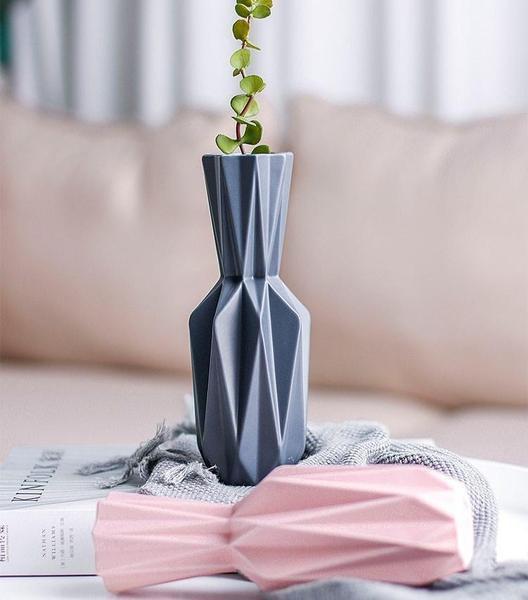 Kami - Origami Ceramic Vase - Nordic Side - 01-07, feed-cl0-over-80-dollars