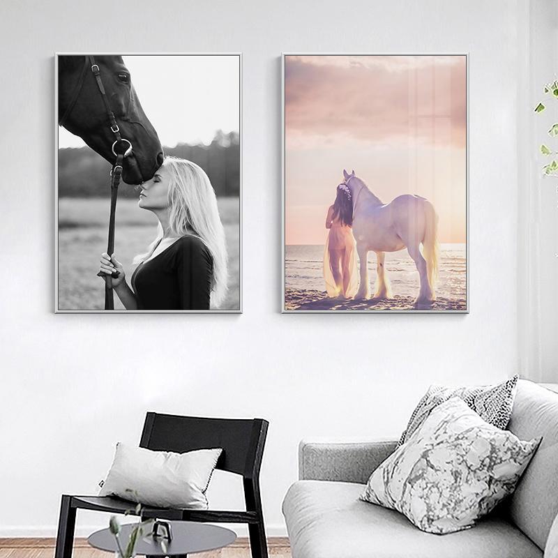 Picture with Horse - Nordic Side - 