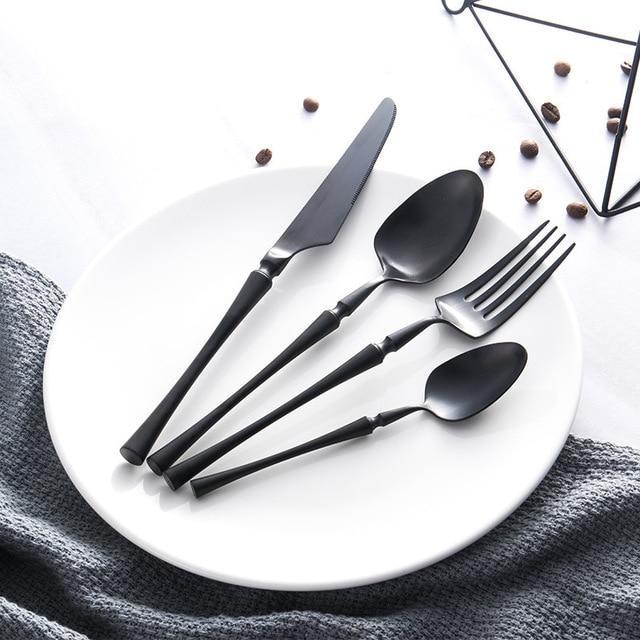 Antique Metal Cutlery Set - Nordic Side - 