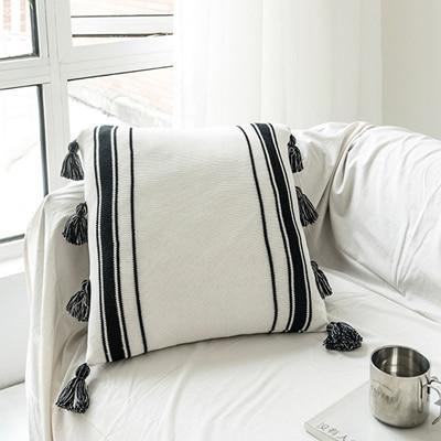 Black and White Knitted Cushion Cover - Nordic Side - 