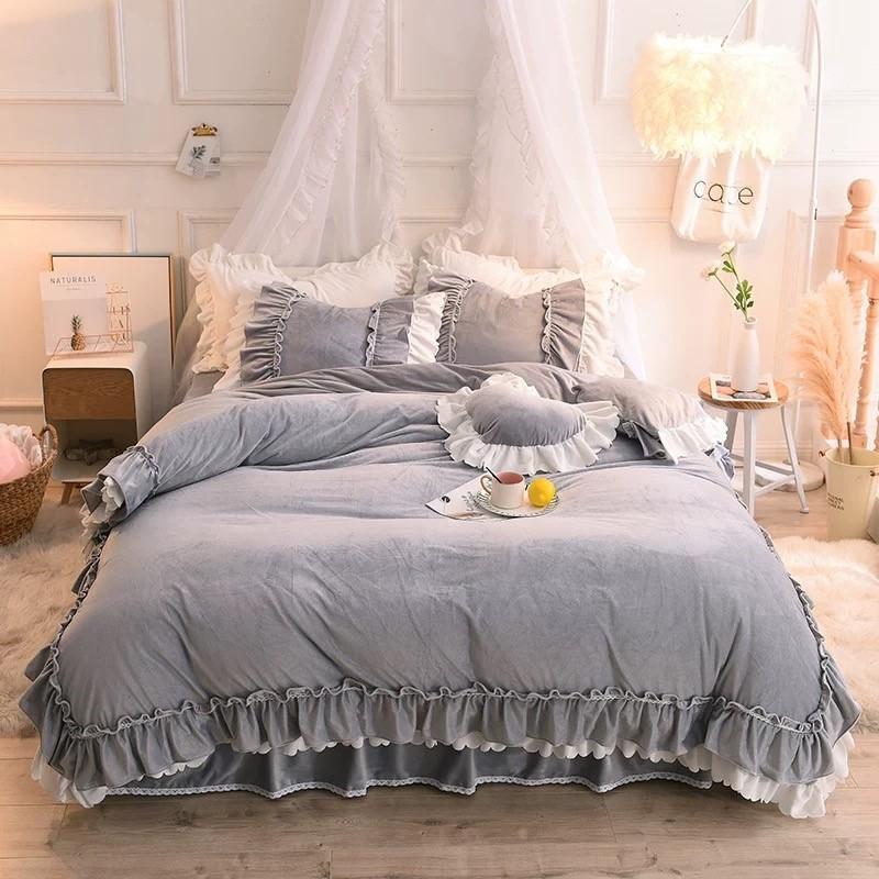 Luxurious Velvet Touch 4 Piece Bedding Set - Nordic Side - 